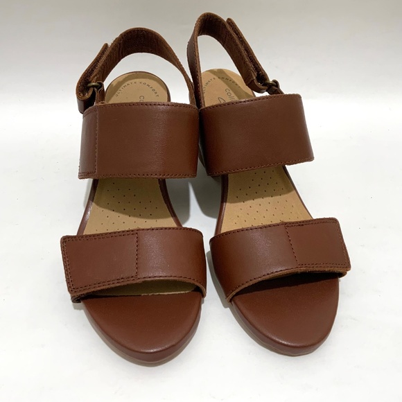 Clarks Women's Lorene Bright Brown Leather Block Heel Ankle strap Sandals 7.5 - Picture 7 of 12